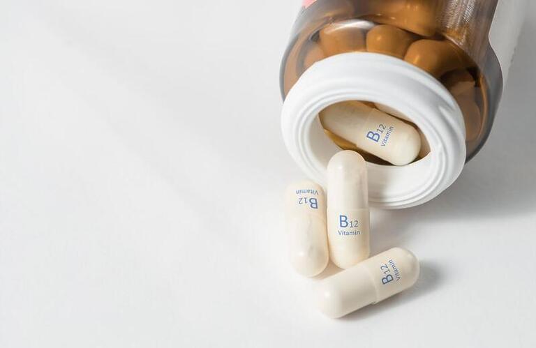 A influência da vitamina B12 na saúde do corpo e da mente