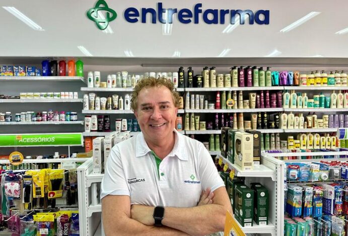 De tijolo em tijolo, rede de amigos vira rede de farmácias