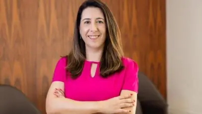 Abbott renova área comercial