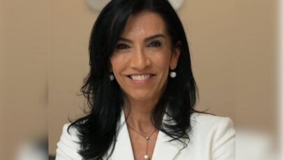 Abbott, Isabella Maciel de Sá