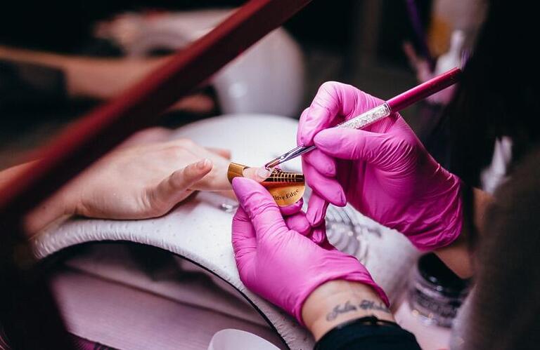 Saúde das unhas: doenças relacionadas e como evitá-las