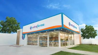 Pague Menos quer converter farmácias da Extrafarma