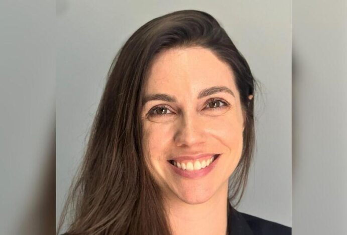 AbbVie, Julia Mantovani
