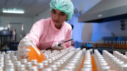 Setor farmacêutico puxa PIB de um país inteiro. Saiba qual!
