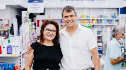 Farmacêutico empreendedor tem mãe e esposa protagonistas