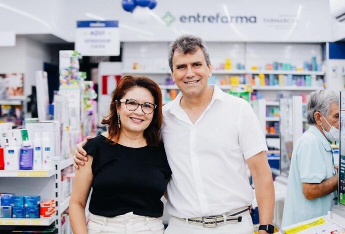 Farmacêutico empreendedor tem mãe e esposa protagonistas