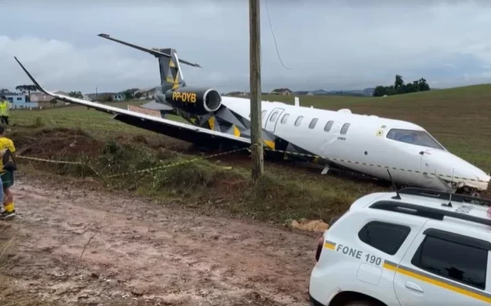 Avião da Cimed