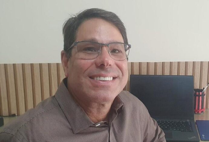 EMS, Paulo Silveira