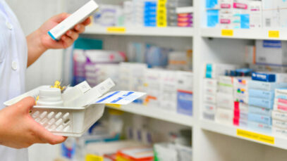 Faturamento do varejo farmacêutico avança 3% em março