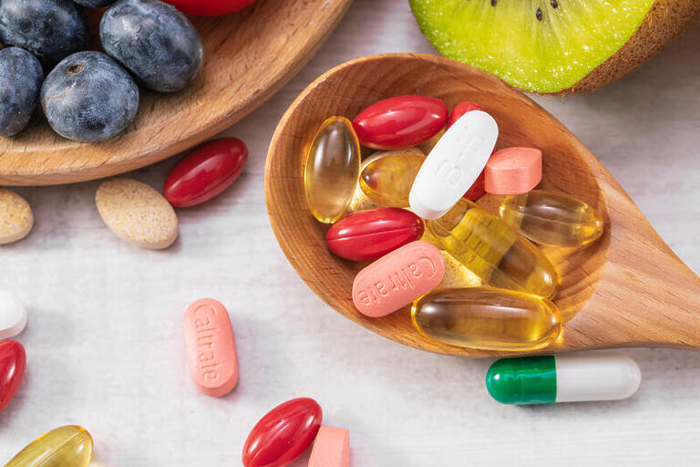 Venda de suplementos em farmácias já soma R$ 3,7 bilhões