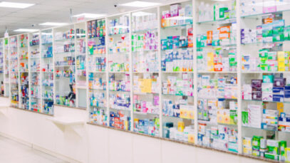 Varejo farmacêutico teve queda de 0,8% nas vendas em março