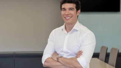 Halex Istar, Tiago Salina
