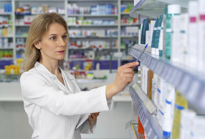 VENDAS NAS FARMÁCIAS Mercado farmacêutico total, vendas unidades, IQVIA, medicamentos