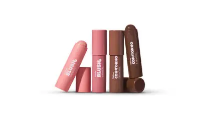 Blush e contorno na versão stick
