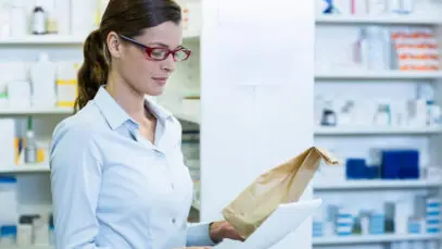 Lei que autoriza prescrições de enfermeiros avança