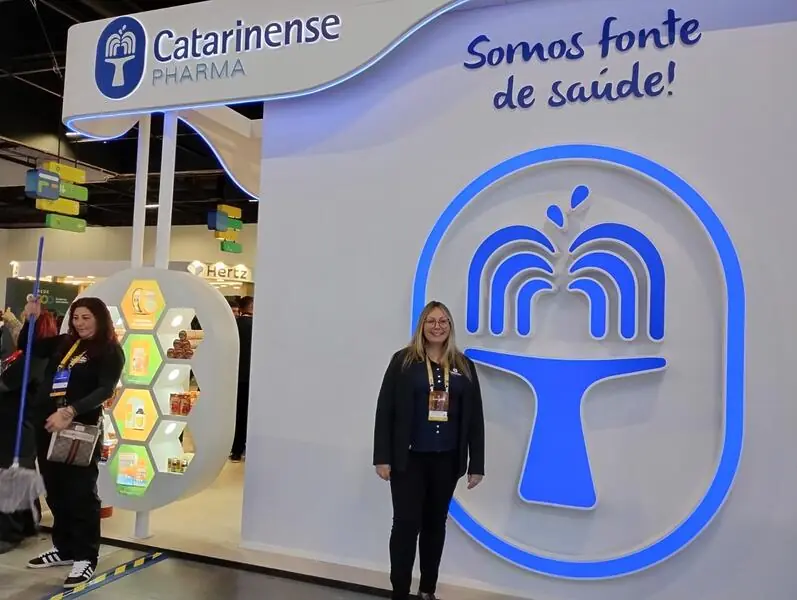 Grandes redes de farmácias rumam para R$ 100 bi de receita