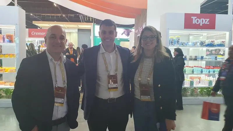 Grandes redes de farmácias rumam para R$ 100 bi de receita