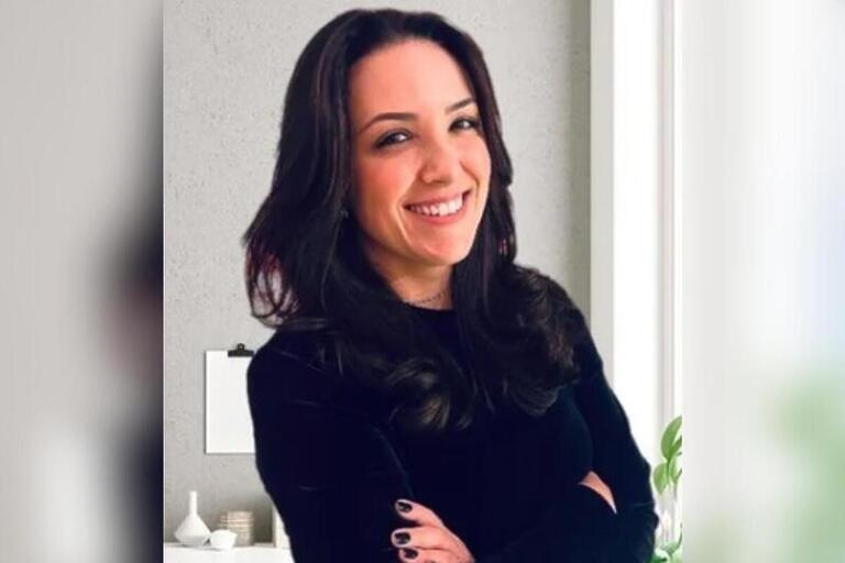 Bayer, Fernanda Moscarelli