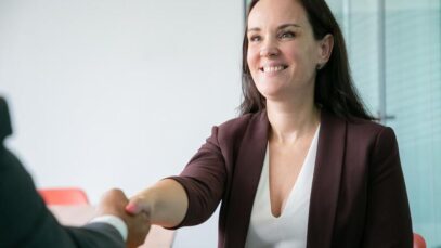 Vagas de emprego na União Química incluem 3 estados