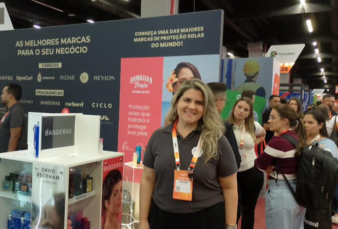 DISTRIBUIDORA DE COSMÉTICOS Varejo farmacêutico, cosméticos, distribuição, canal farma