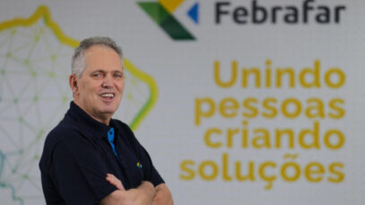 PÚBLICO 50+ NAS FARMÁCIAS 50+, farmácias, idosos, gestão de farmácias