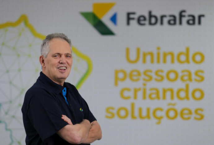 PÚBLICO 50+ NAS FARMÁCIAS 50+, farmácias, idosos, gestão de farmácias