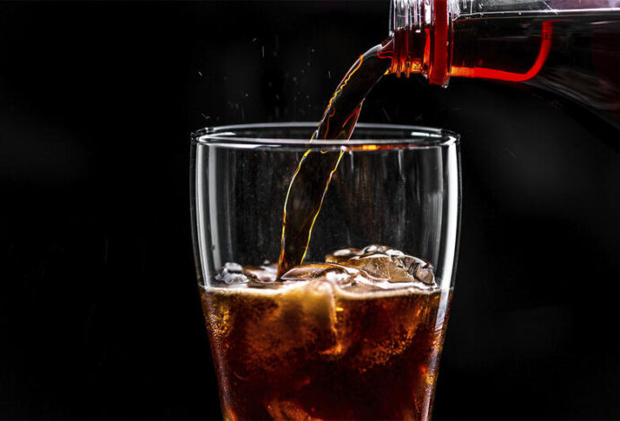 CRIADOR DA COCA-COLA Coca-Cola, indústria farmacêutica