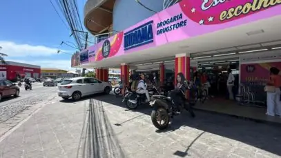Indiana e Lola Cosméticos
