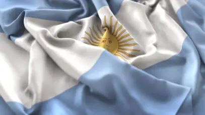 Desregulamentações pautam mercado farmacêutico da Argentina em 2024