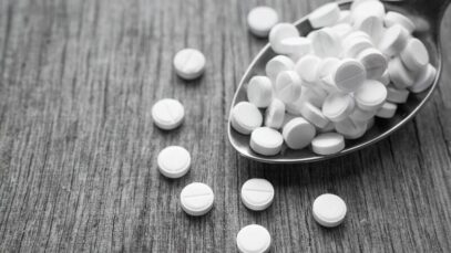 Acordo de US$ 7,4 bilhões pode encerrar crise dos opioides