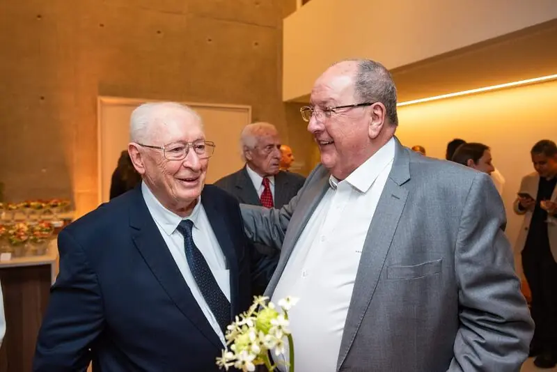 Sindusfarma inaugura sede e empossa nova diretoria