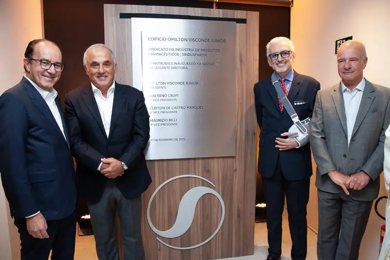 Sindusfarma inaugura sede e empossa nova diretoria