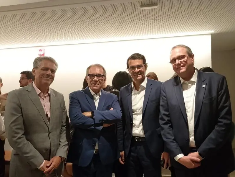 Sindusfarma inaugura sede e empossa nova diretoria