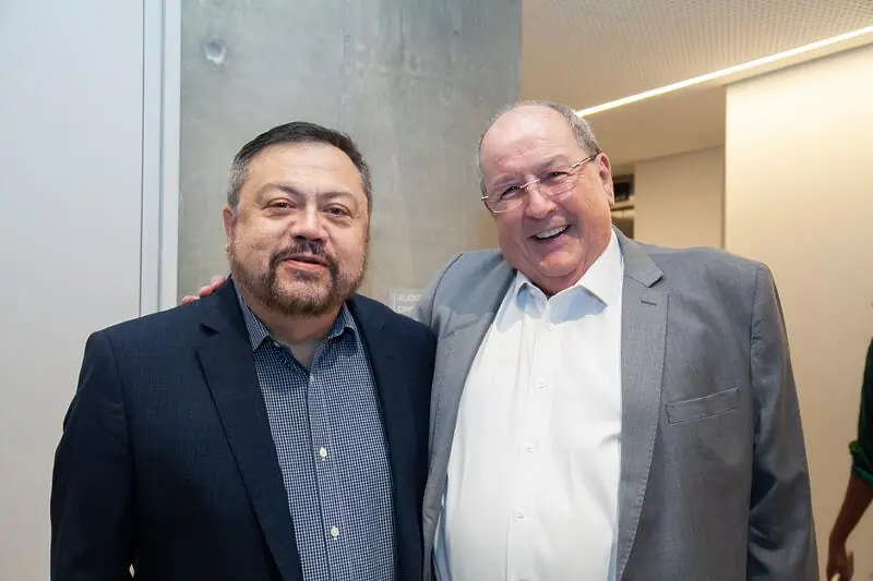Sindusfarma inaugura sede e empossa nova diretoria