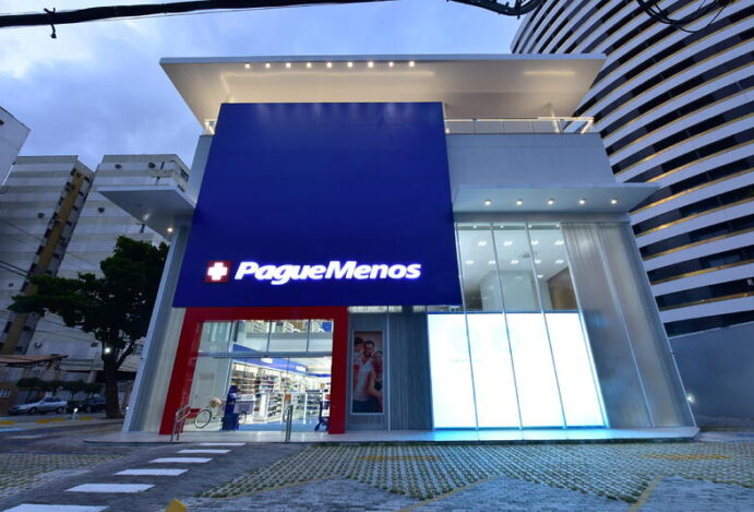 expansão da Pague Menos