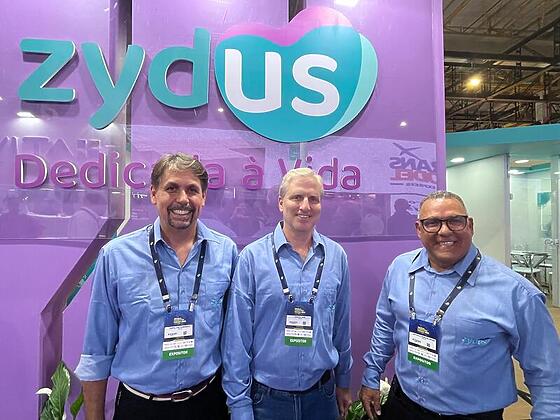Hamilton Itaborahy Daniel Vaie e Antonio Souza da Zydus uma farmaceutica indiana com espirito verde amarelo 1