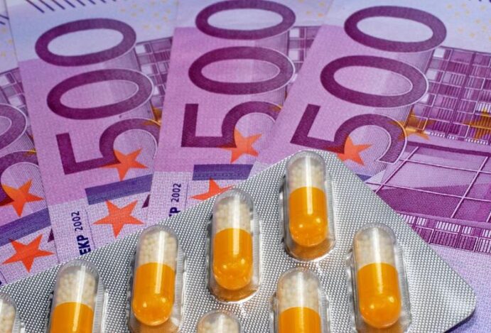 MEDICAMENTOS MAIS LUCRATIVOS, Medicamentos, indústria farmacêutica