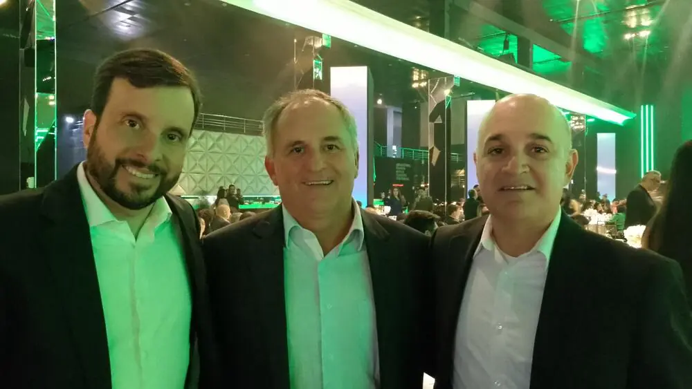 Febrafar celebra 25 anos e já representa 16,6% do setor