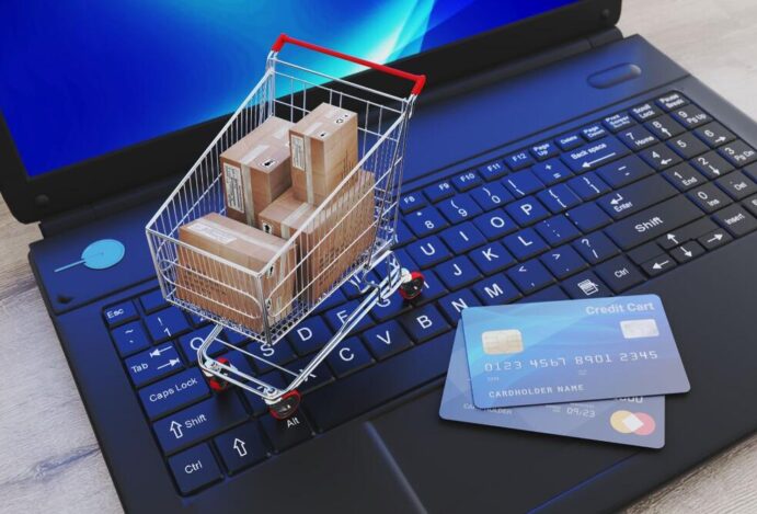 MARKETING PARA E-COMMERCE E-commerce, farmácias, orientação empresarial