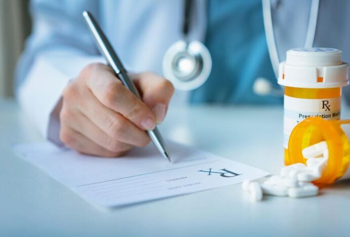MEDICAMENTOS DE PRESCRIÇÃO CVS, Walgreens, varejo farmacêutico