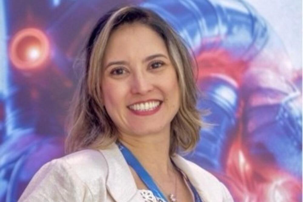 AbbVie, Gabriela Tenório