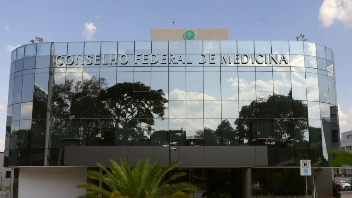 CFM (Conselho Federal de Medicina)