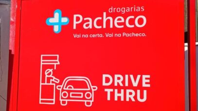 Loja com Drive-Thru