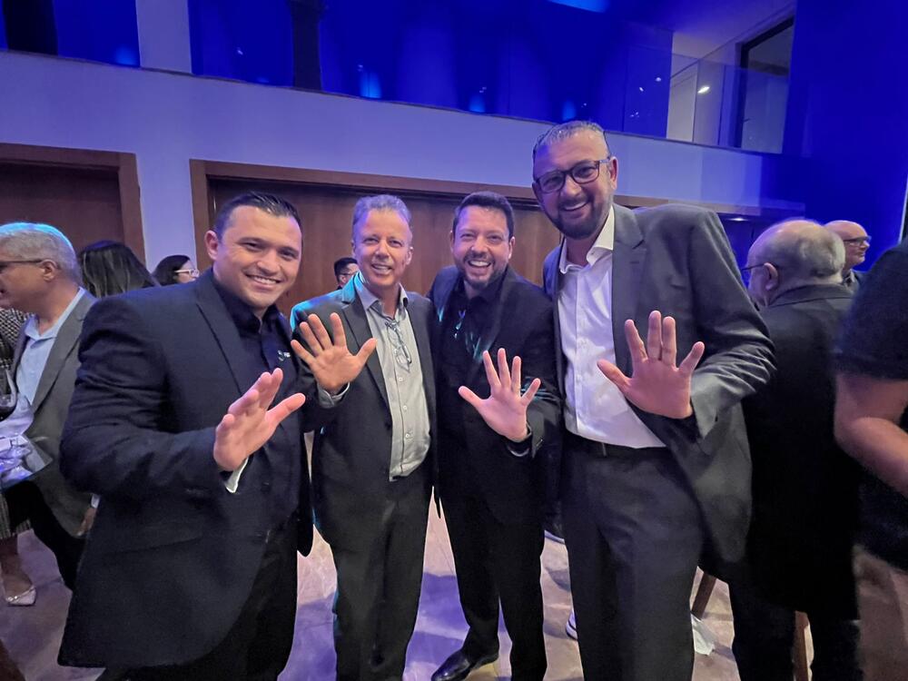 Quarteto singular, Willian Robles (Fecofar), Gerson de Sousa (Cimed), Regis Rodero (Metalfarma) e Milton Martins (Foco PDV)