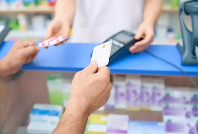 como sua farmácia controla as compras por cartao