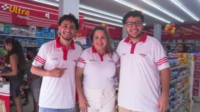 Resiliência de gestora de farmácia preserva família e negócios