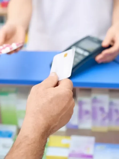 Como sua farmácia controla as compras por cartão? como sua farmácia controla as compras por cartao