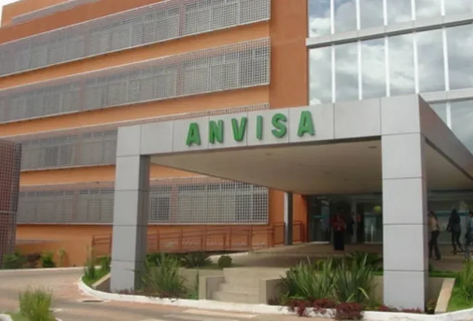Novos servidores aguardam sabatina no Senado e setor pressiona o Parlamento por mais agilidade Diretoria da Anvisa convive com desfalques há 7 meses