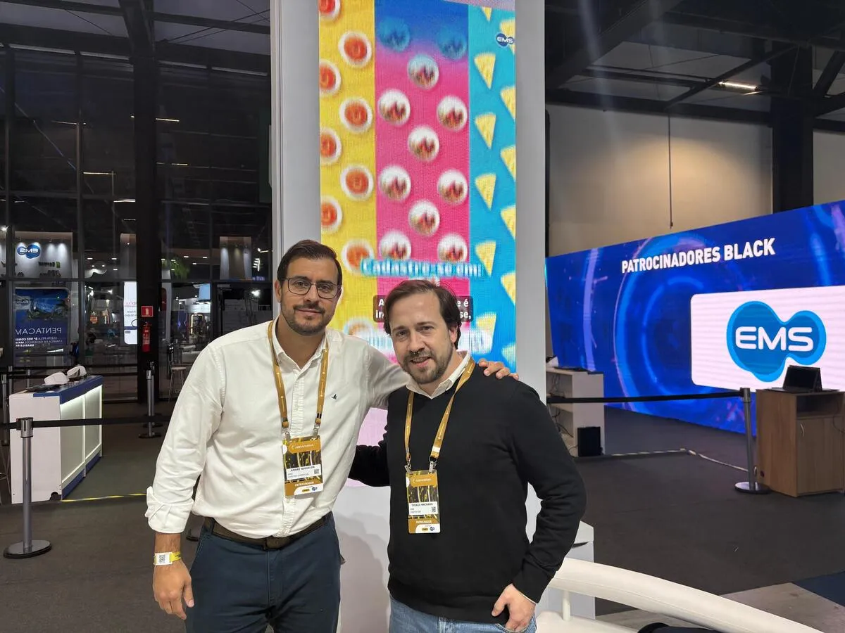André Biguilin (diretor comercial) e Thiago Machado (diretor JBP) da EMS