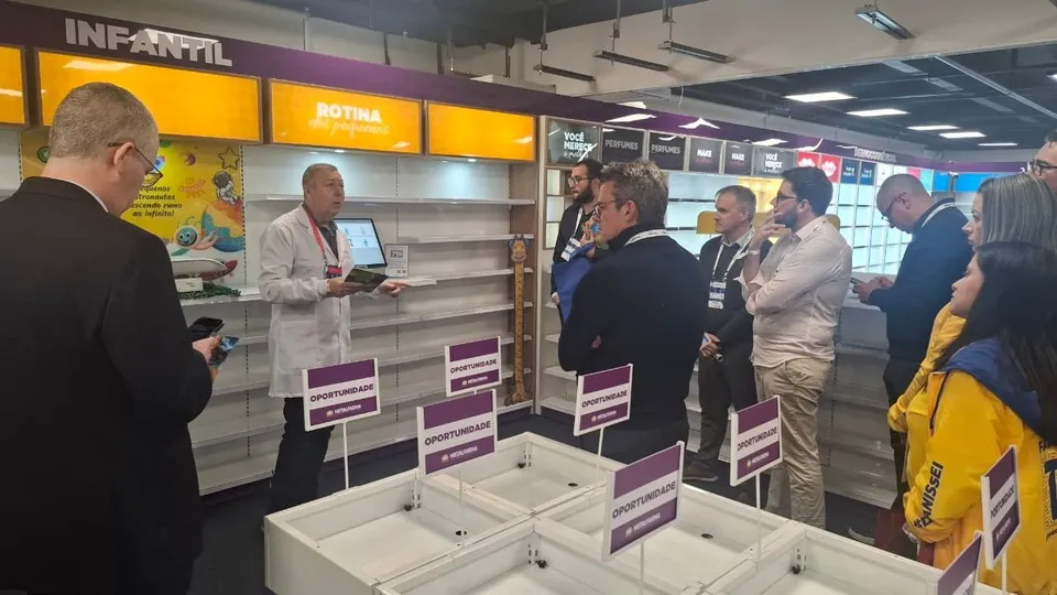 Farmatech exibiu 35 tecnologias para os PDVs em visitas guiadas durante a feira